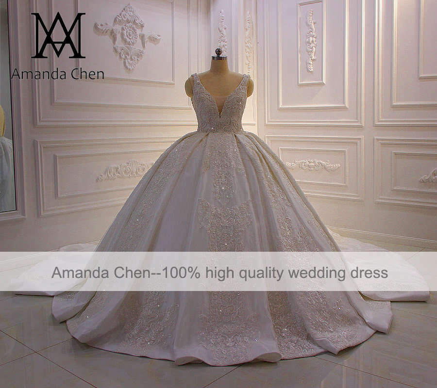 Longue Robe Cap Sleeve Low Cut V Neck Lace Applique Backless Wedding Dress