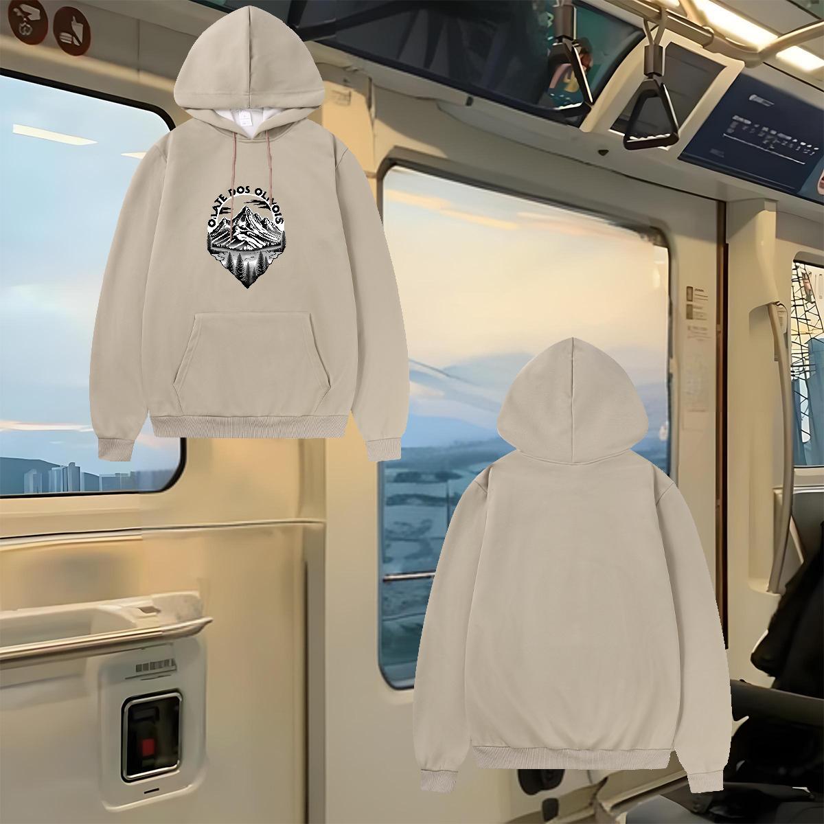 Fashion Design Hoodie Tops Pullover Hoodie Female Couples Hoodie Anime Print Warm Fleece Breathable Hooded Collar Street Casual
