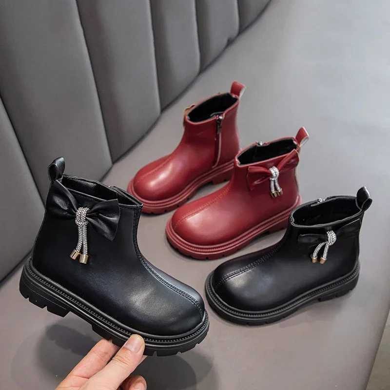Girls Short Boots and Sweet Bow Childrens Ankle Boots Solid Color Version Autumn New Girls Princess Boots Thick Soft Bottom M241102