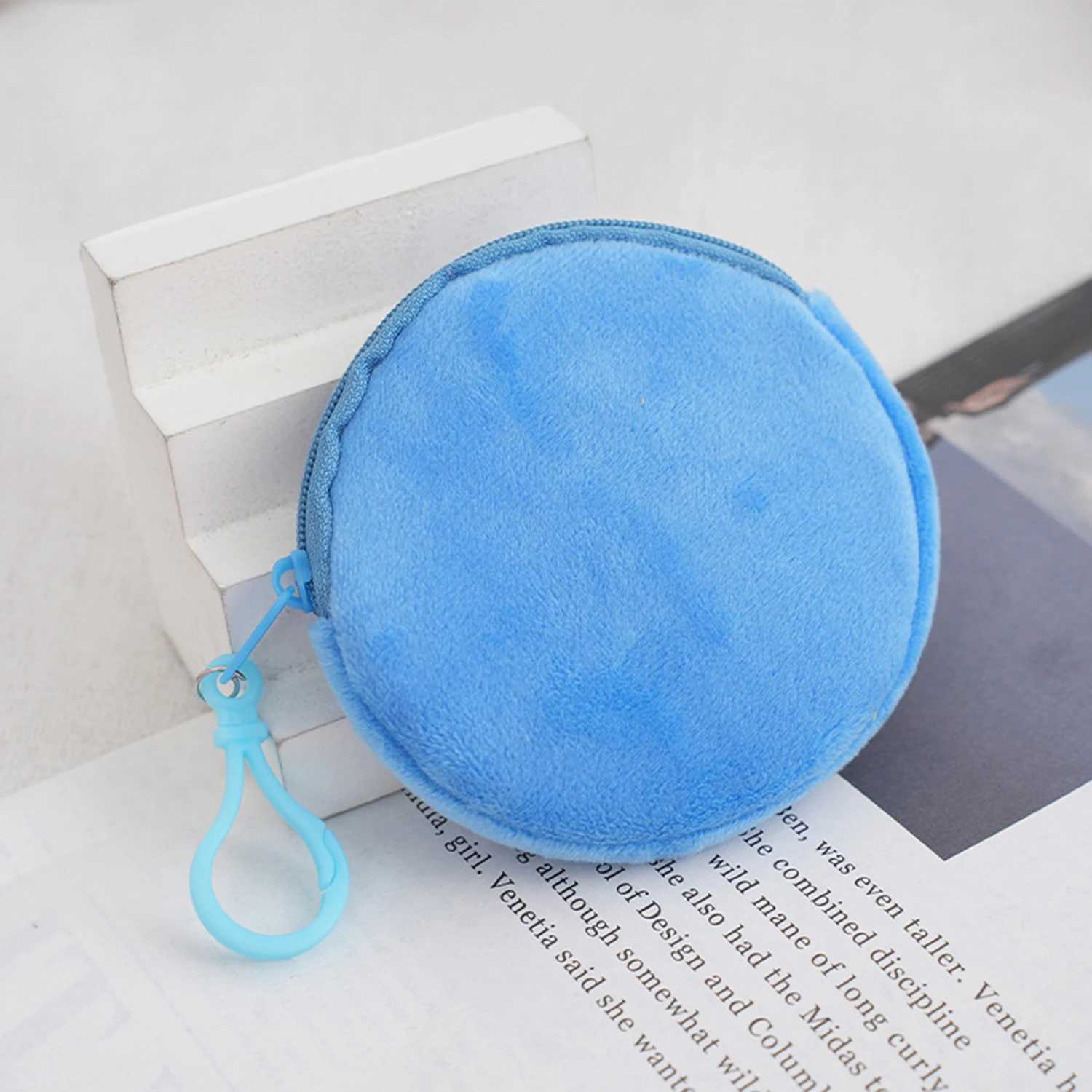 Korean Fi 8.5cm Round Zipper Coin Purse Womens Simple Handbag Card Package Coin Bag Candy Color Purse Key Earphe PouchXJ241111