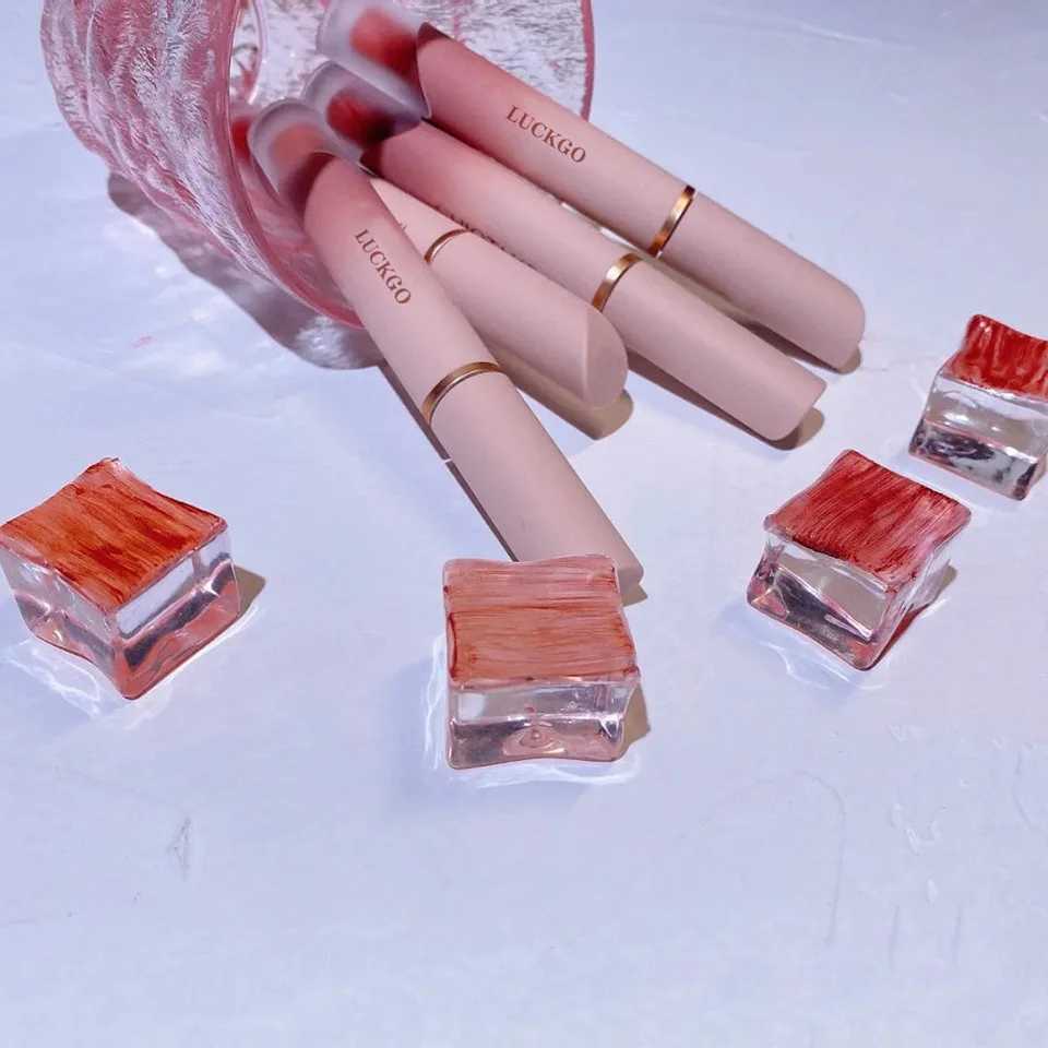 Velvet matte lipstick sexy red lip gloss moisturizing long-lasting lip gloss waterproof makeup Korean cosmetics 6 colors W241101