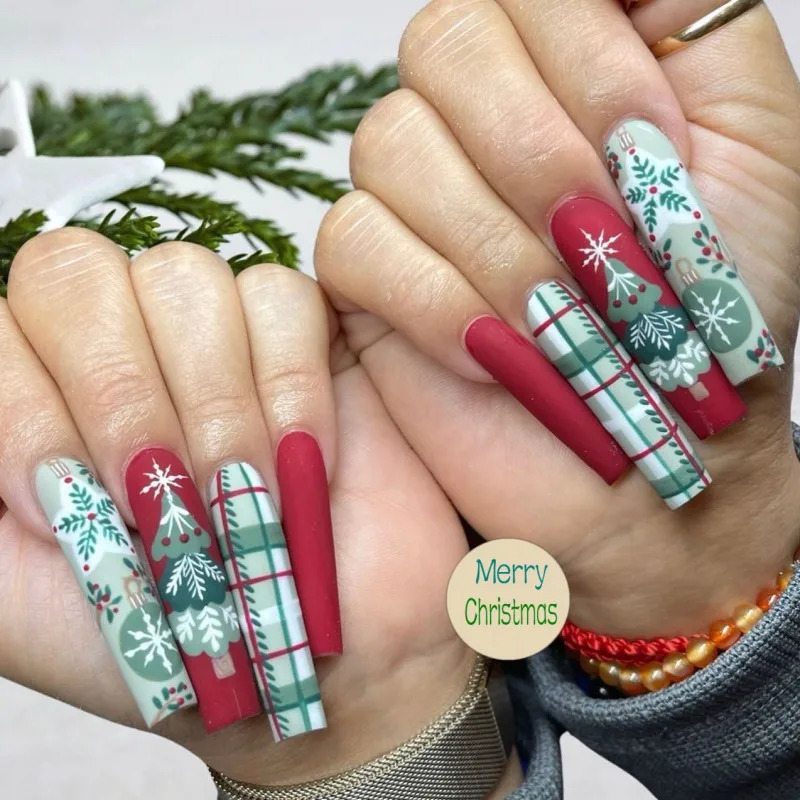 3D fake nails for Christmas parties long French Coffin tips snowflakes Christmas trees fake oranges press machine acrylic fake nail set 241031