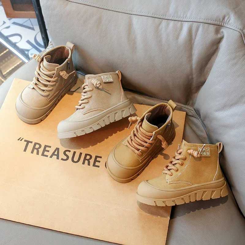 Childrens Autumn Boots New Thick Bottom Girls Shoulder and Ankle Boots Fashion Edition Patch Work Childrens Leather Boots Round Toes M241102