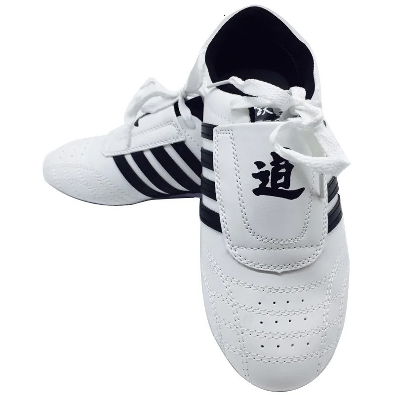 Taekwondo Shoes Boxing Karate Training Shoes Taichi Kong Fu Shoes For Kung Fu Taichi Taekwondo Boxing Karate 241101