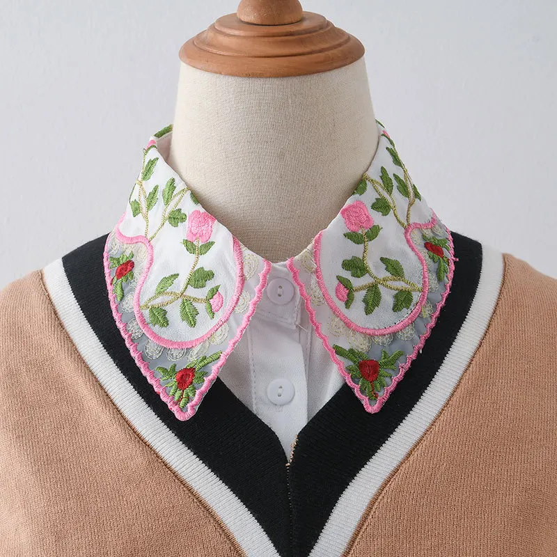 2023 New Fake Collars Woman Vintage Half Shirt False Collar Woman Embroidery new Detachable 2025 Lapel Collar Faux Col Accessories
