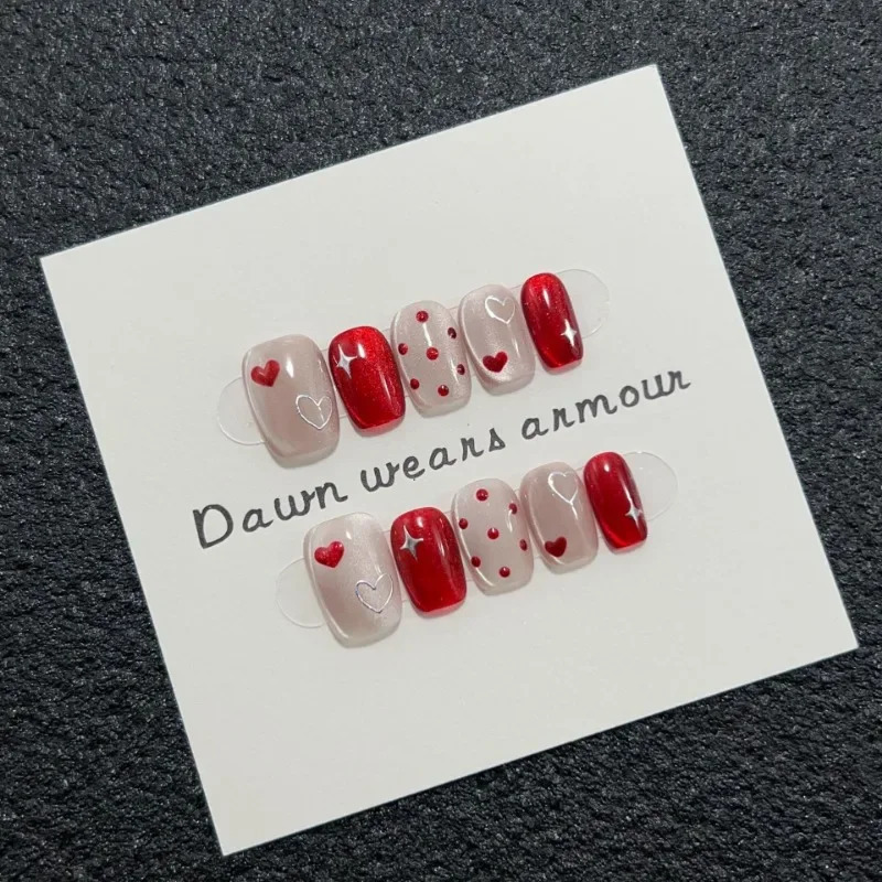 10 Handmade Short Cat Eyes Love Dot Red Detachable Christmas Pressing Acrylic Nails Cute Fake Nails Sweet Fake Nails 241031