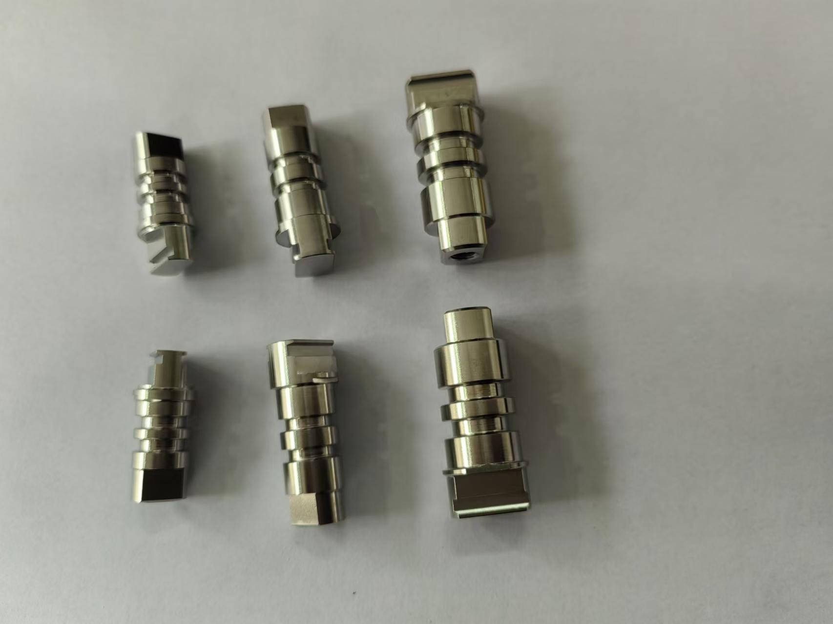 High-Performance Stainless Steel Hydraulic Tube Bender - Secure Inch Coupler Design Ideal for Professional Installation