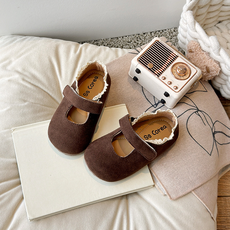 Designer Casual Shoes: Breathable Platform Sneakers for Men, Women, and Kids