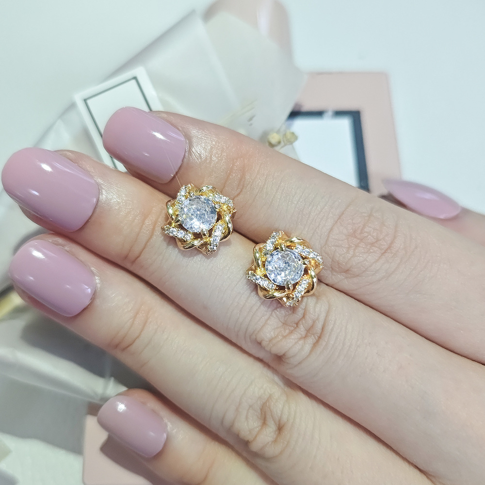 Vintage Crystal Flower 925 Sterling Silver Stud Women 18K Gold Diamond Stud Earrings Hollow Design Wedding Earrings Luxury Jewelry Exquisite Gift