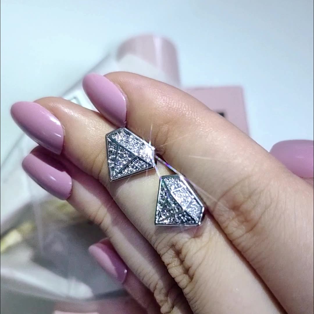 Stud Earrings New Diamond Model Stud Earrings 925 Sterling Silver Zircon Stud Women Geometric Crystal Gold Earrings Luxury Jewelry Exquisite Gift