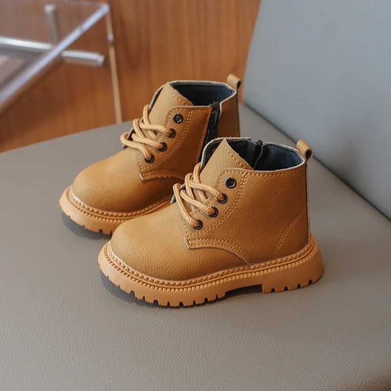Childrens Leather Boots UK Sle Autumn Fashion Edition Boys Short Boots Soft Solid Color Retro M241102