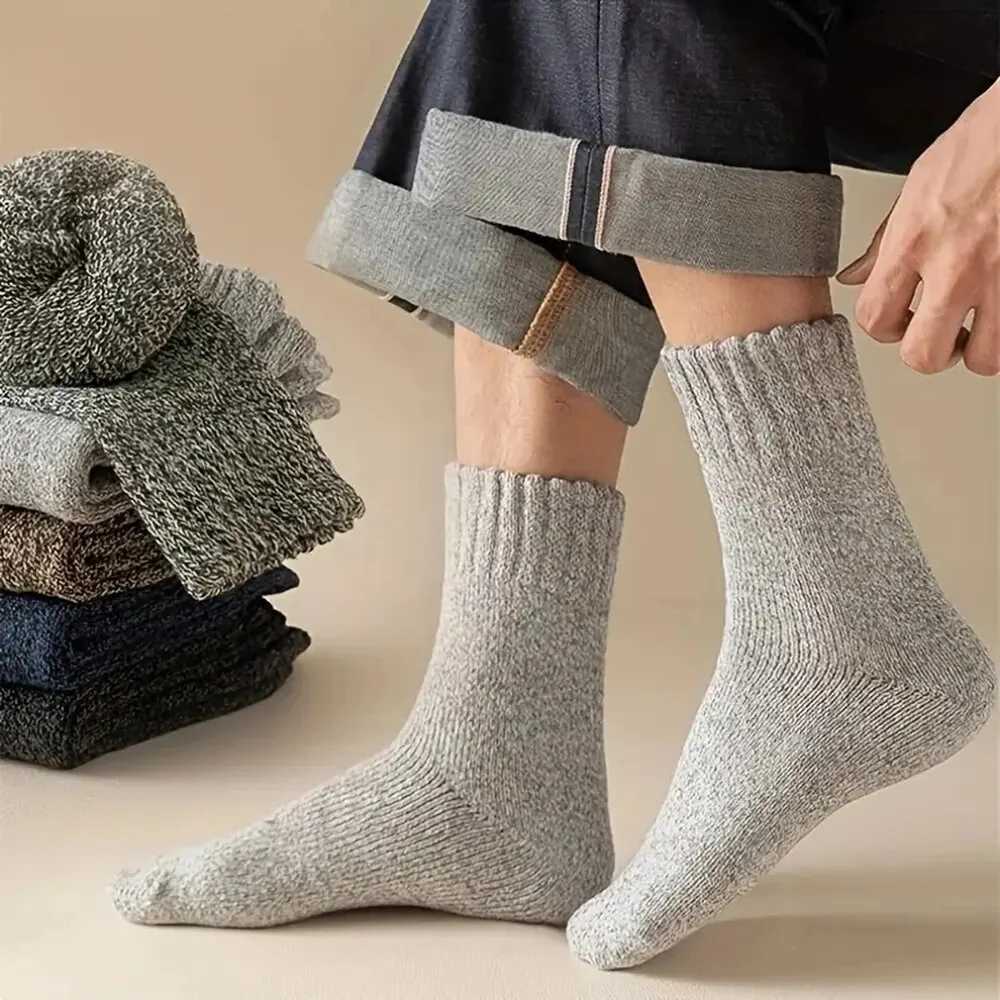 5 Pairs Mens Retro Solid Color Casual Wool Winter Warm Mid Length Sock Ultra Thick Harajuku Men Antifreeze Cashmere LX241102