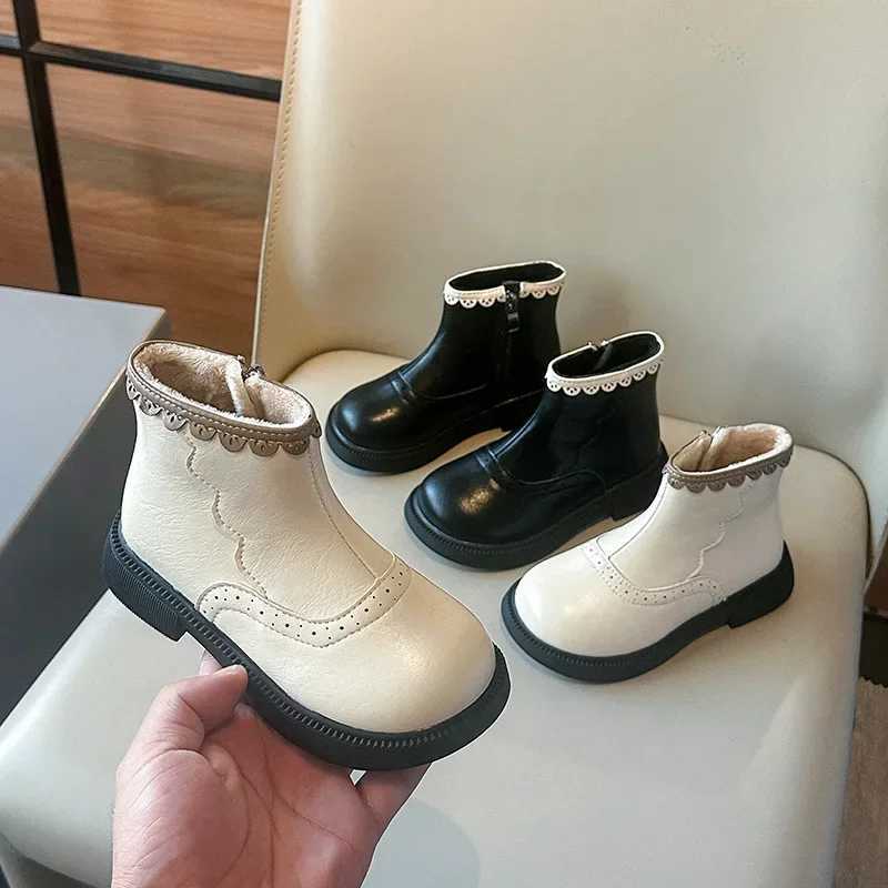 New girls winter patch work boots anti slip childrens fashion boots ankle version childrens leather cover princess cotton boots breathable M241102