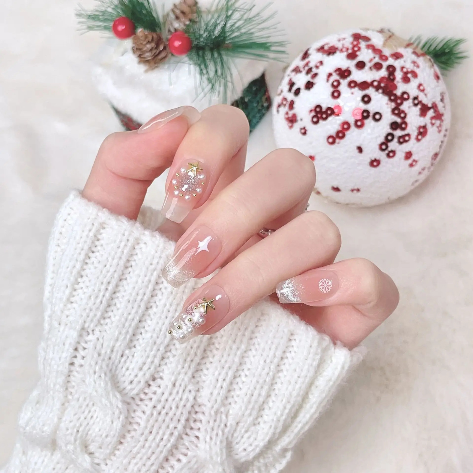 10 Cropped Trapezoidal French Pearl Cat Eye Snowflake Star Christmas Tree Removable Fake Nail Patch 241031