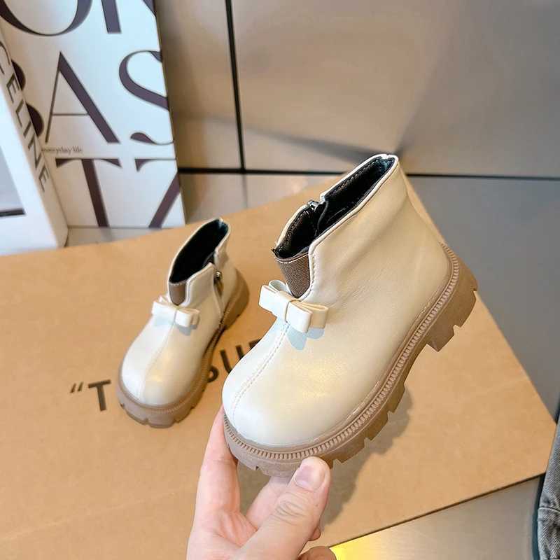 New Girl Ankle Boots Childrens Winter Shoes Princess Leather Shoes Childrens Bow Plush Warm Snow Shoes M241102