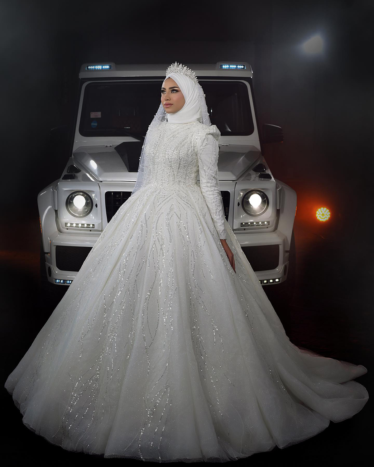 Muslim Sequins Wedding Dress High Neck Bridal Ball Gowns Custom Made Pearl Long Sleeve Shiny Vestido De Novia Arab Bride Gown