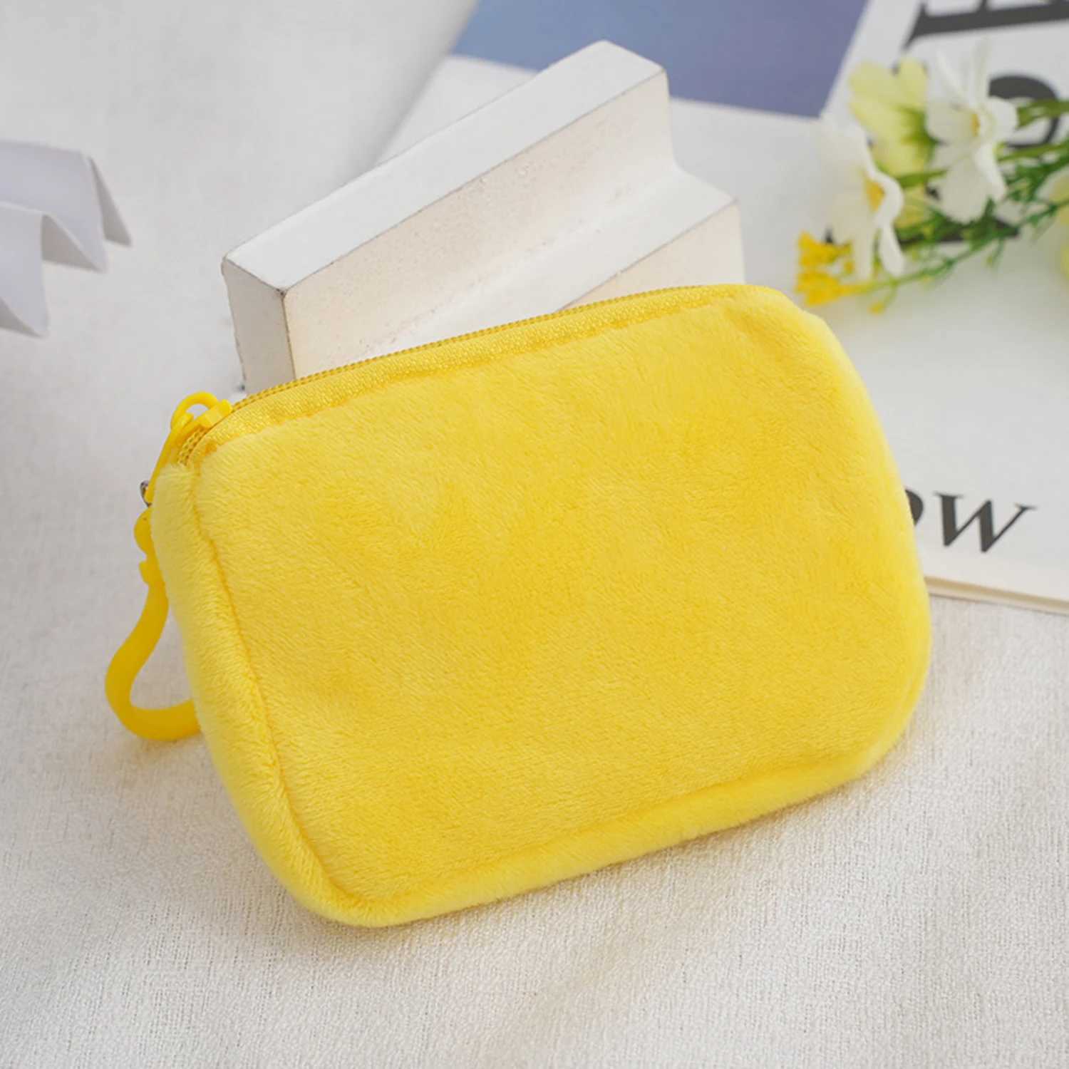 1 PC New Plush Coin Purse Women Cute Mini Rectangle Wallet Change Pouch Small Zipper Wallet Cluh Portable BagXJ241111