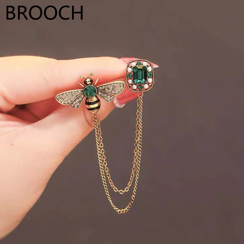 Rerto Bee Crystal new Brooches for Women Enamel Rhinestone Animal Tassel Lapel 2025 Pins Men's Suit Collar Pin Badge Accessories