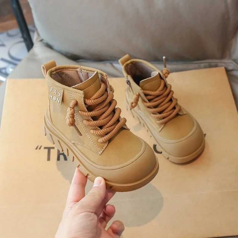 New Childrens Fashion Boots Winter Thick Boys and Girls Anti slip Warm Leather Boots Side Zipper Solid Color Childrens Casual Shoes M241102