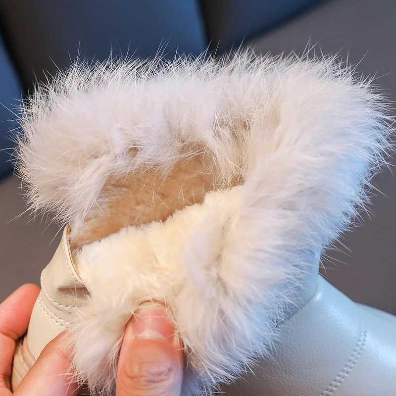 Girls leather snow shoes Chirldren winter warm Plus velvet short boots childrens pads fashionable flat shoes comfortable thick boots M241102