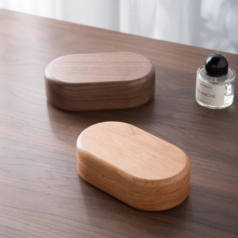Small Jewelry Display Box Storage Case Elegant Solution Suitable for Rings and Necklaces 240327