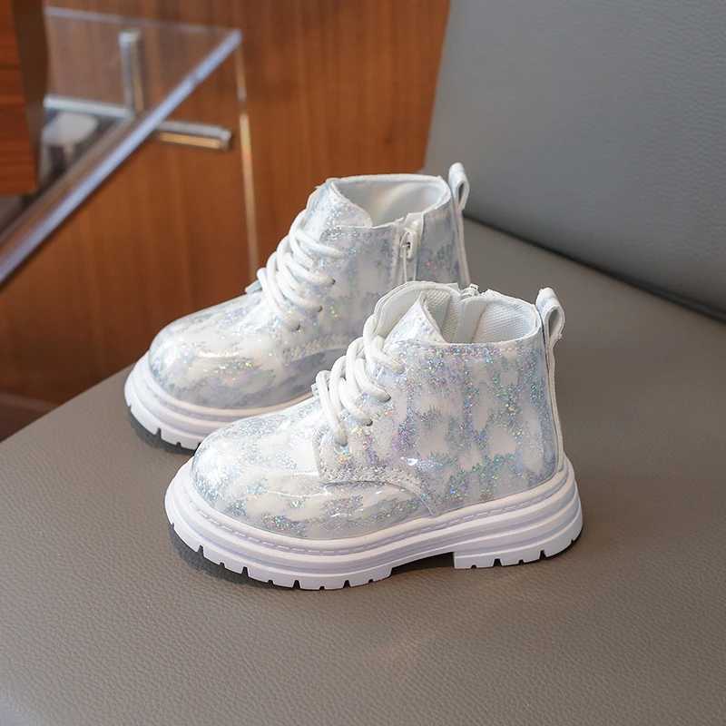 Childrens ankle boots boys girls patent leather gradient short boots childrens fashionable princess boots side zipper anti slip M241102