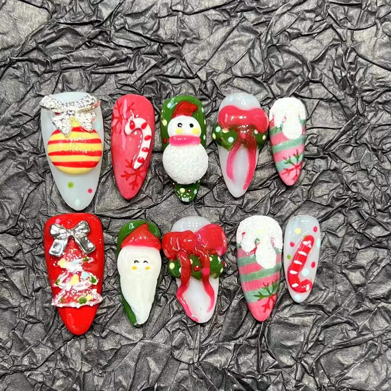 Long almond Christmas handmade fake nails pressed on acrylic nails snowman bow Christmas tree decoration round Y2K fake nail art 241031