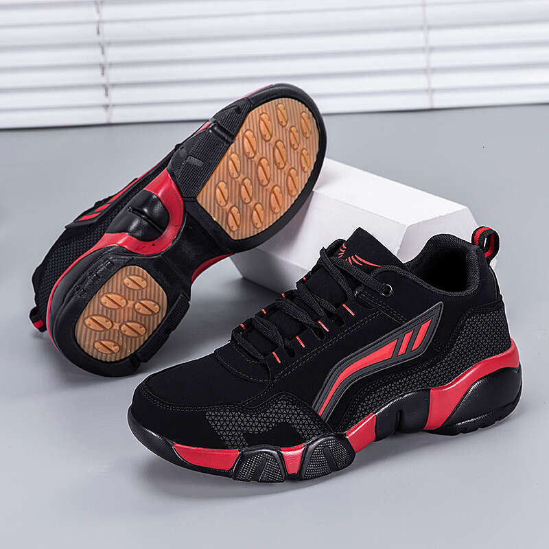 Stylish Men's Leather Travel Sports Shoes Perfect Blend of Comfort & Fashion.