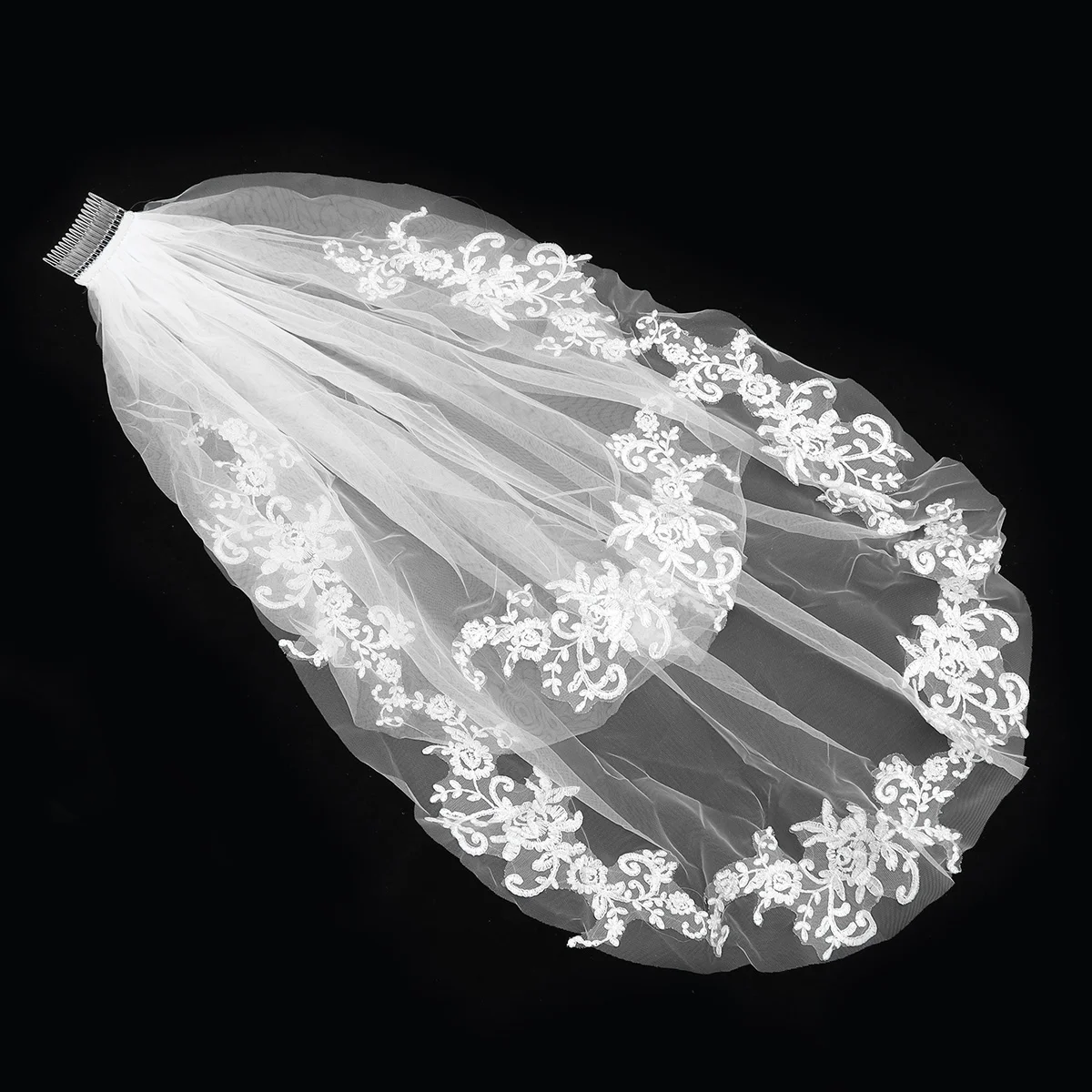 1PC Wedding Veil 2025 Gauze Short new Fluffy 2 Tier Gauze With Comb for Lady Bride Woman