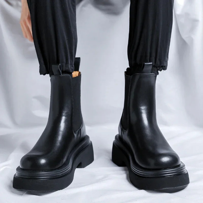Mens boots British style thick soled mid top Chelsea boots Mens casual wear resistant mens high-quality motorcycle boots 241031