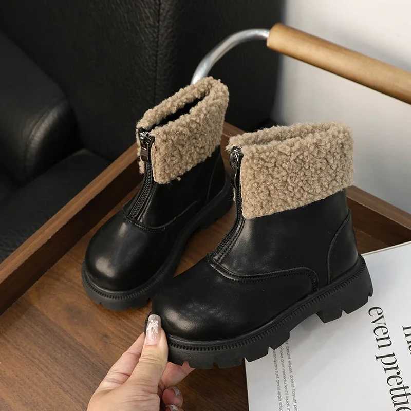 New Girls Childrens Boots Winter Warm Plush Preschool Edition Cotton Boots Fashion Leather Boots Thick Bottom Childrens Ankle Boots Anti slip M241102
