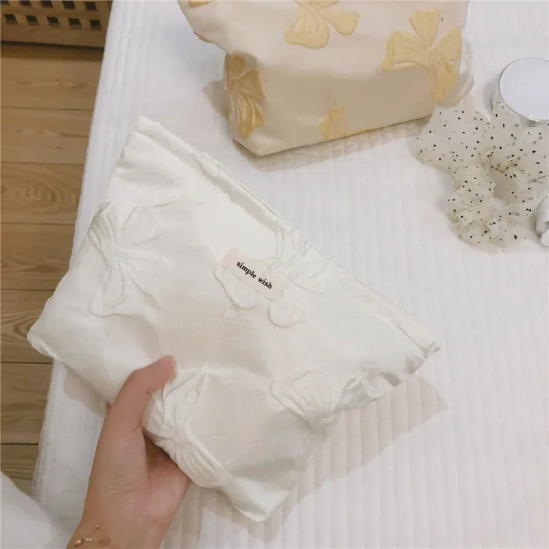 Cotton Womens Sweet Makeup Bag Fashion Large Capacity Canvas Makeup Organizer Bow Zipper Makeup Bag Travel 241031