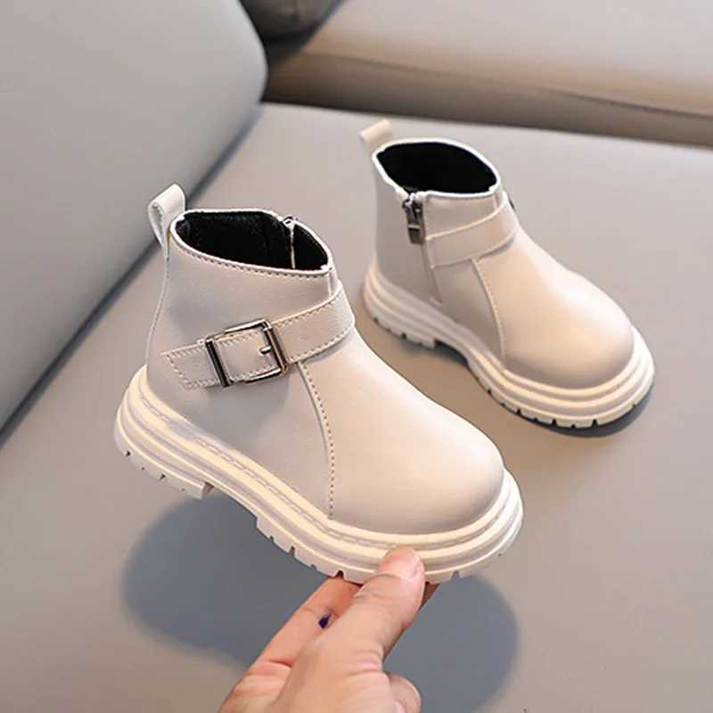 Autumn and winter childrens boots boys and girls solid leather shoes fashionable childrens ankle snow boots rubber sole warm zipper childrens shoes M2