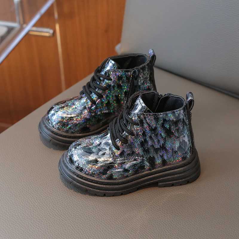 Childrens ankle boots boys girls patent leather gradient short boots childrens fashionable princess boots side zipper anti slip M241102