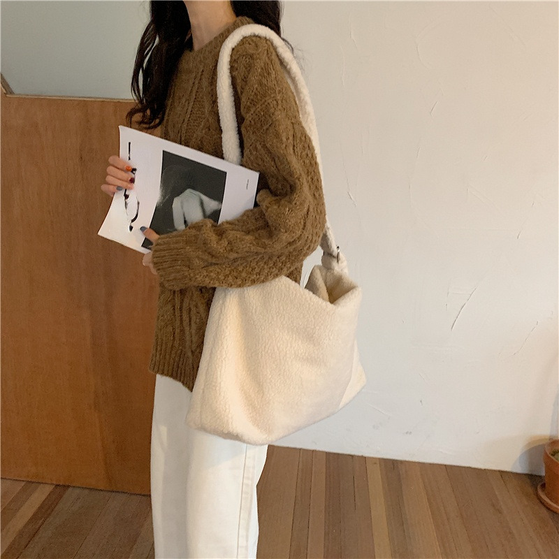 Winter Lamb Skin Women's Shoulder Bag Solid Color Soft Fluffy Plush Women's Crossbody Bag Designer Women's Casual Handbag