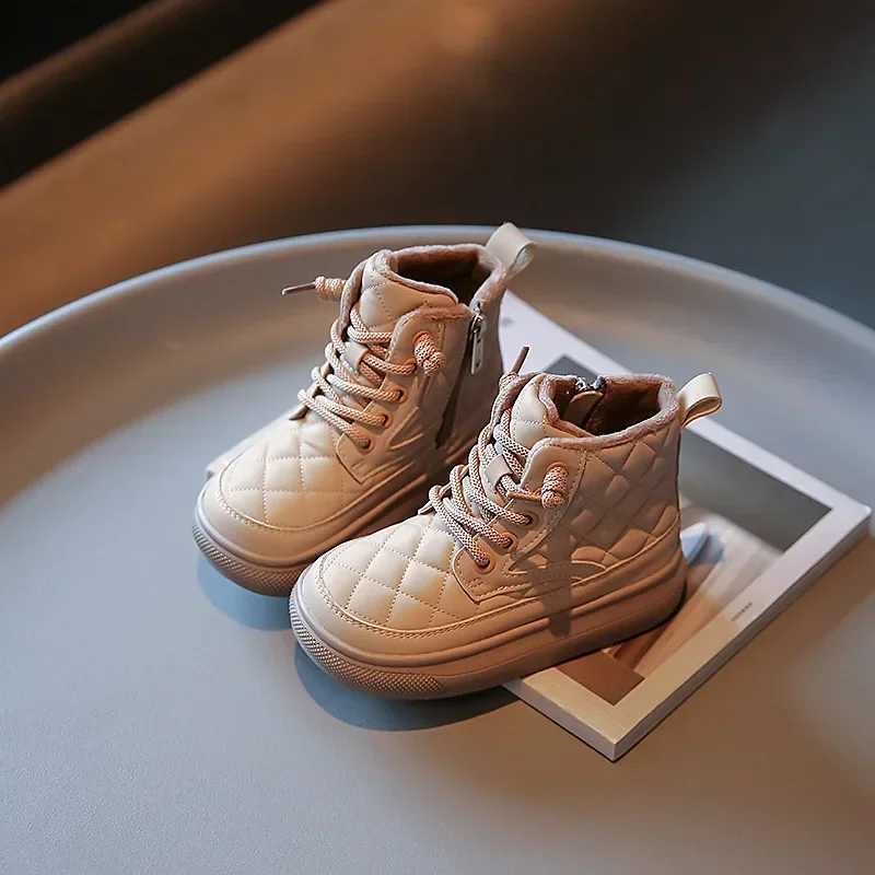 Childrens short boots warm boys and girls snow boots solid color version winter new childrens fashion shoes side zipper M241102