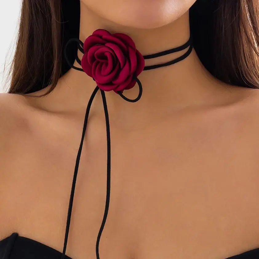 Gothic Elegant Big new Rose Flower Clavicle Chain Necklace Women Wed Bridal Sexy Adjustable 2025 Choker Mariage Jewelry Y2K Accessories