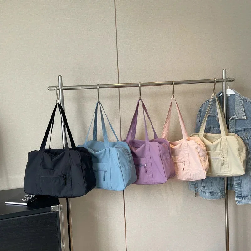 Solid Nylon Large Capacity Youth Shoulder Bags High Quality Casual Versatile Portable Leisure Sport Handbags for Women 241029