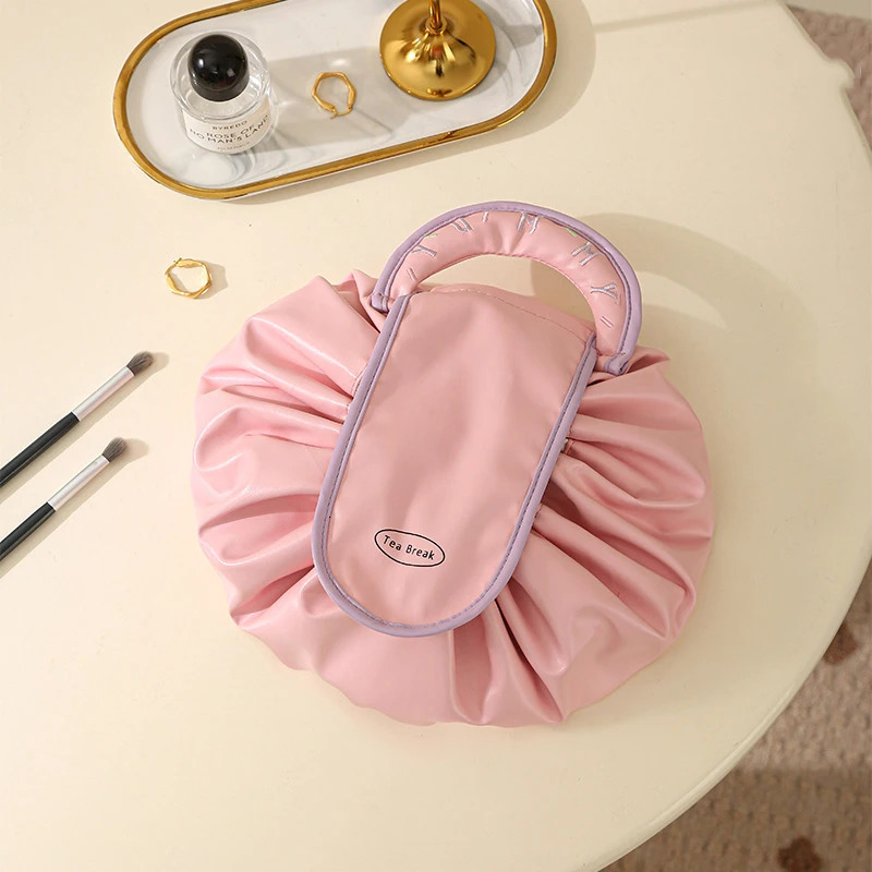 Lazy waterproof handheld makeup bag large capacity with magnetic buckle travel toilet storage bag 241031