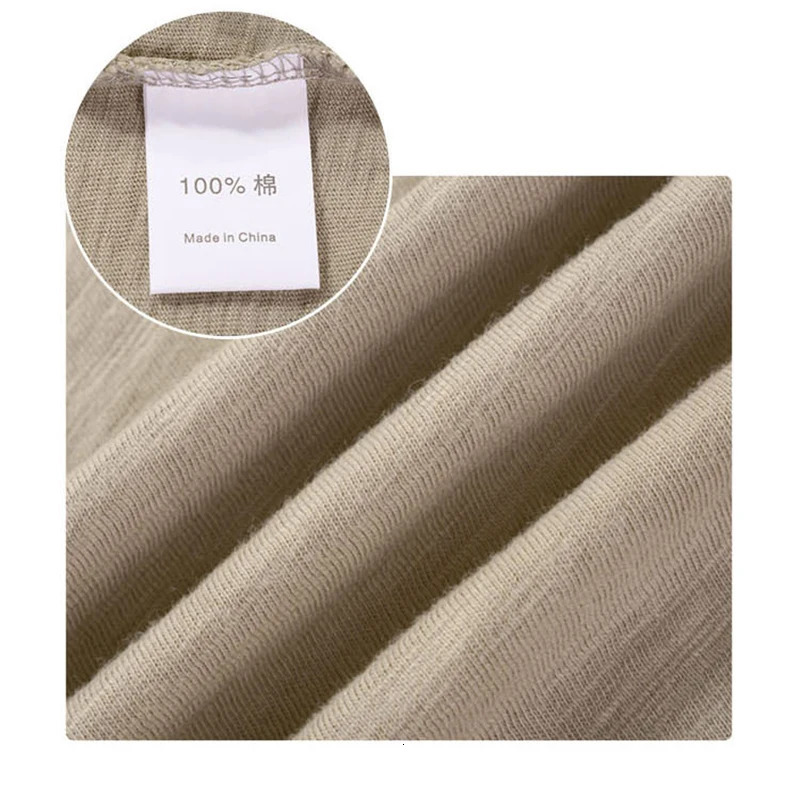 Fashionable mens retro V-neck long sleeved T-shirt mens casual thin solid T-shirt soft and comfortable top 241031