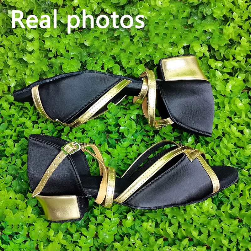 New Girls Latin new Dance Shoes Women Ballroom Children's Dance Shoes soft-soled Professional 2025 child/kids/Salsa Practice Shoes