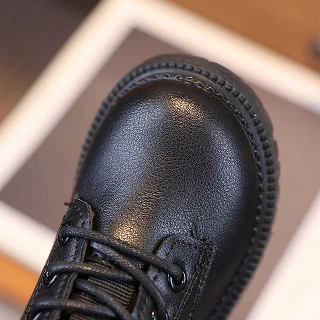 Classic black beige childrens short boots for spring and autumn girls flat shoes Chelsea boots lace up boys boots M241102