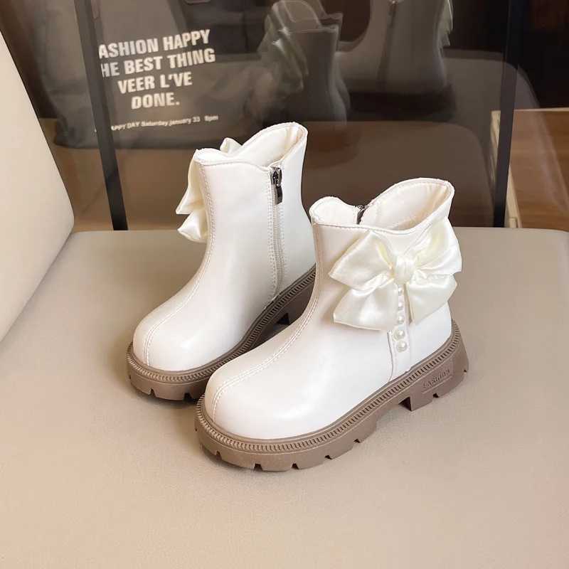 Winter childrens boots elegant and cute girl shoulder ankle boots thick soled childrens cotton boots fashionable bow new style M241102