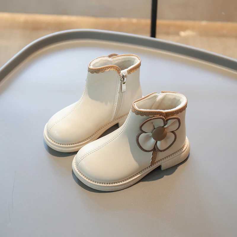Girls Boots Winter New Fashion Princess Shoes Sweet Ankle Boots Allmatch Comfortable Childrens Shoes Plush Leather Boots Winter Boots M241102