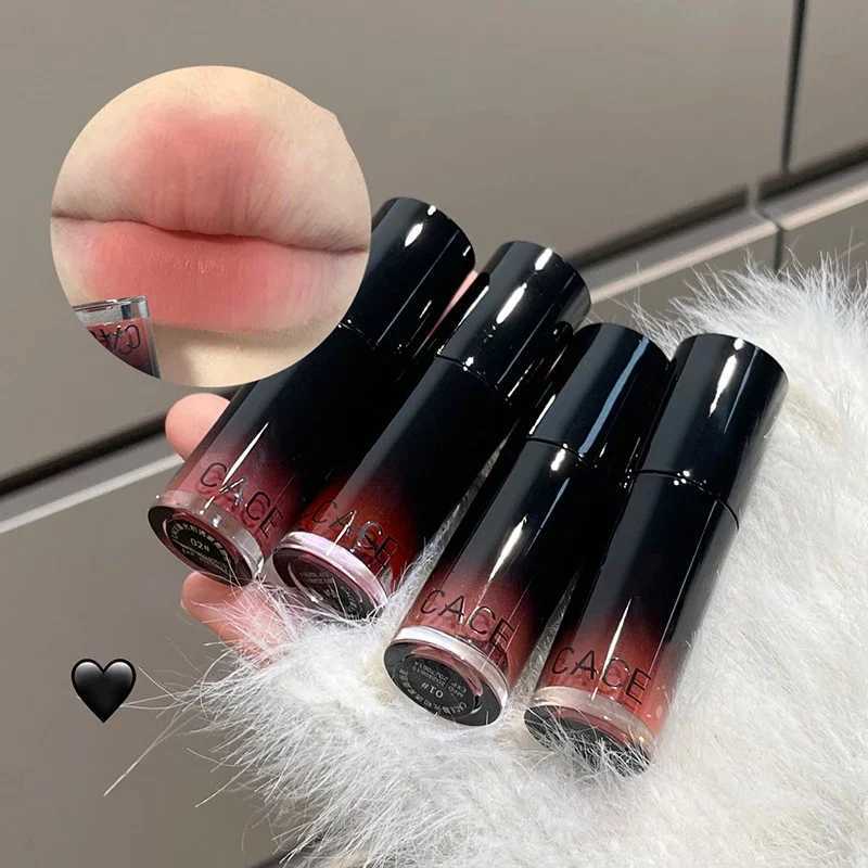 6 colors of matte lipstick natural and durable high pigment waterproof lipstick nude red lip matte lipstick W241101