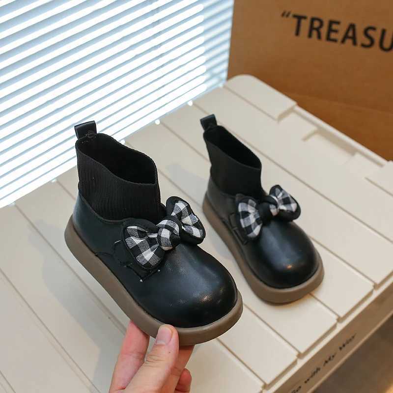 Childrens Short Boots Spring and Autumn New Girls Socks Boots New Simple Fashion Childrens Leather Boots PU Anti slip M241102