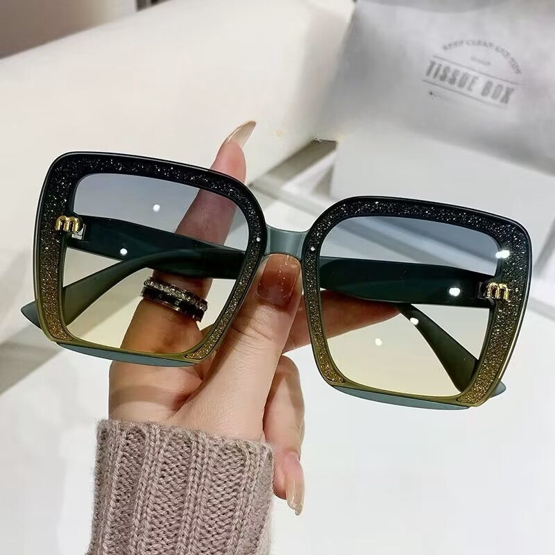 New top-level sunglasses, Polaroid lenses, high-end women's eyeglass frames, men's retro metal sunglasses, UV resistant European and America