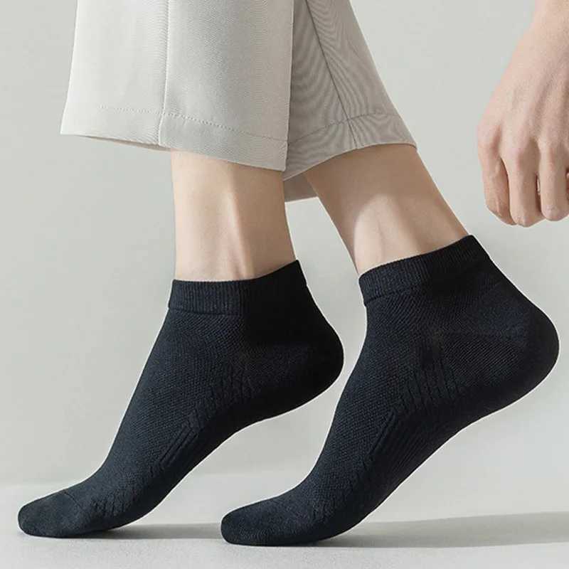 3Pairs Soft Mens Solid Color Ankle Sock Breathable Sweat-Absorbent Comfortable Cotton Low Cut Sports High Quality Male Sox LX241102
