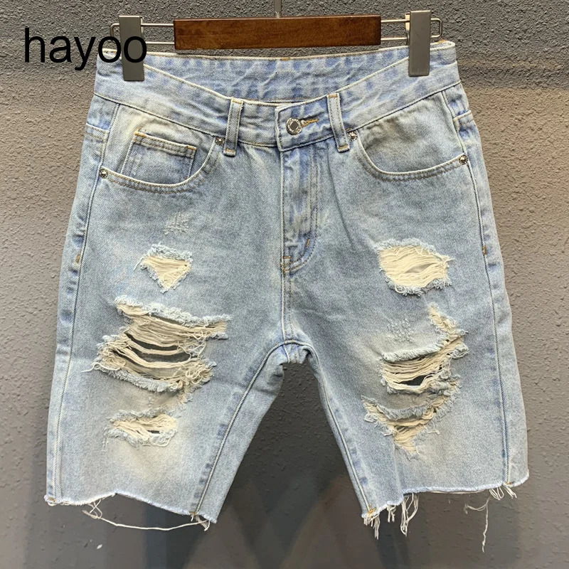 Ripped denim shorts mens light blue fifth pants trendy all-match mens loose woolen shorts Mens split stitching short jeans 240327