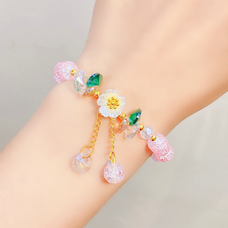 Korean Colorful new Crystal Beaded Bracelet for Women Bohemian 2025 Shell Daisy Flower Pendant Elastic Bracelets Party Wedding Jewelry